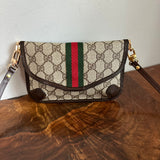 The Junco - Vintage Gucci (GG) Crossbody