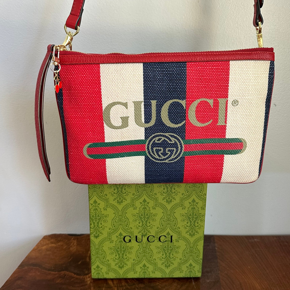The Junco Crossbody - Red/White/Blue Vintage Gucci GG – Beauty