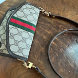 The Junco - Vintage Gucci (GG) Crossbody