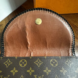 The Dove Crossbody - Vintage Monogram LV in Black