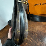 The Dove Crossbody - Vintage Monogram LV in Black