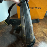 The Dove Crossbody - Vintage Monogram LV in Black