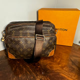 The Chat Crossbody - Vintage Monogram in Tan