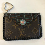 The Chickadee-Black/Turquoise Vintage Card Holder (Monogram Front)