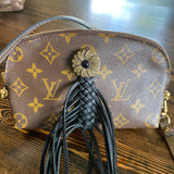 The Junco - Vintage Monogram in Black Crossbody Bag