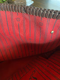The Albatross in Damier Ebene