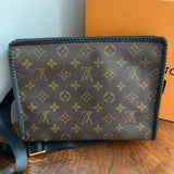 The Swan Crossbody - Vintage Monogram in Black with "LV-like" Charm
