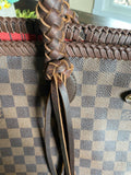 The Albatross in Damier Ebene
