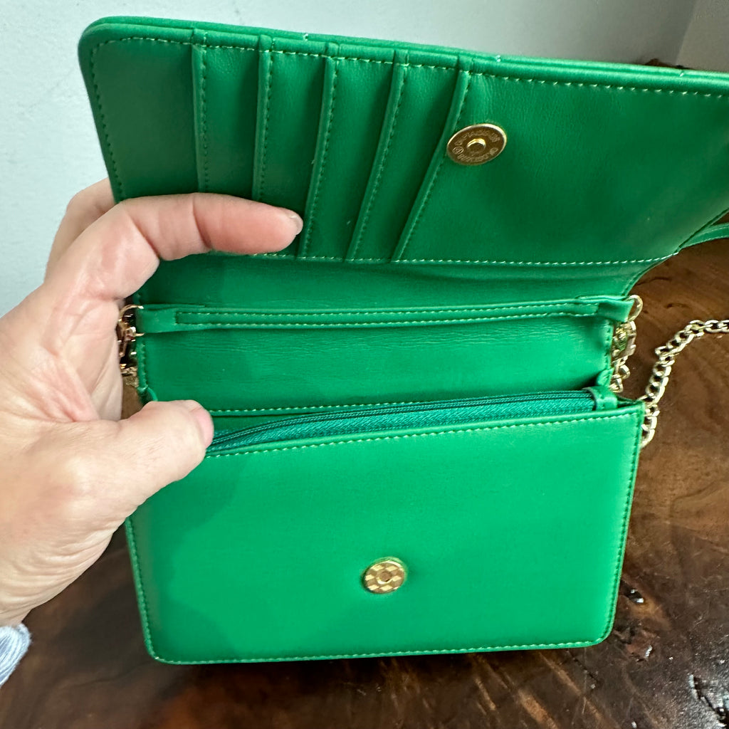 Button Bag - Spring Green Phone Crossbody with Gucci Bee Button