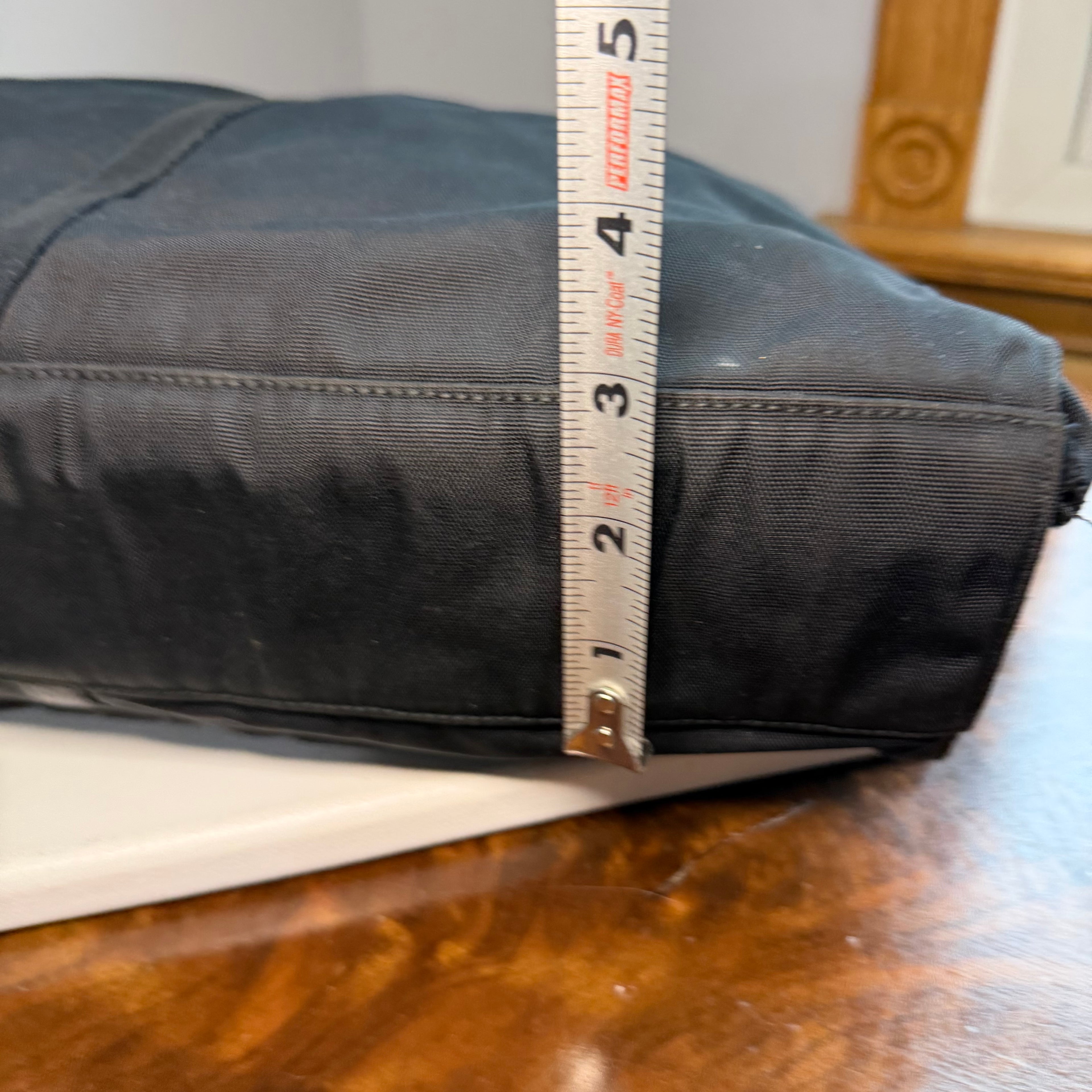 The Loon Shoulder Bag - Vintage Gucci in Black Nylon