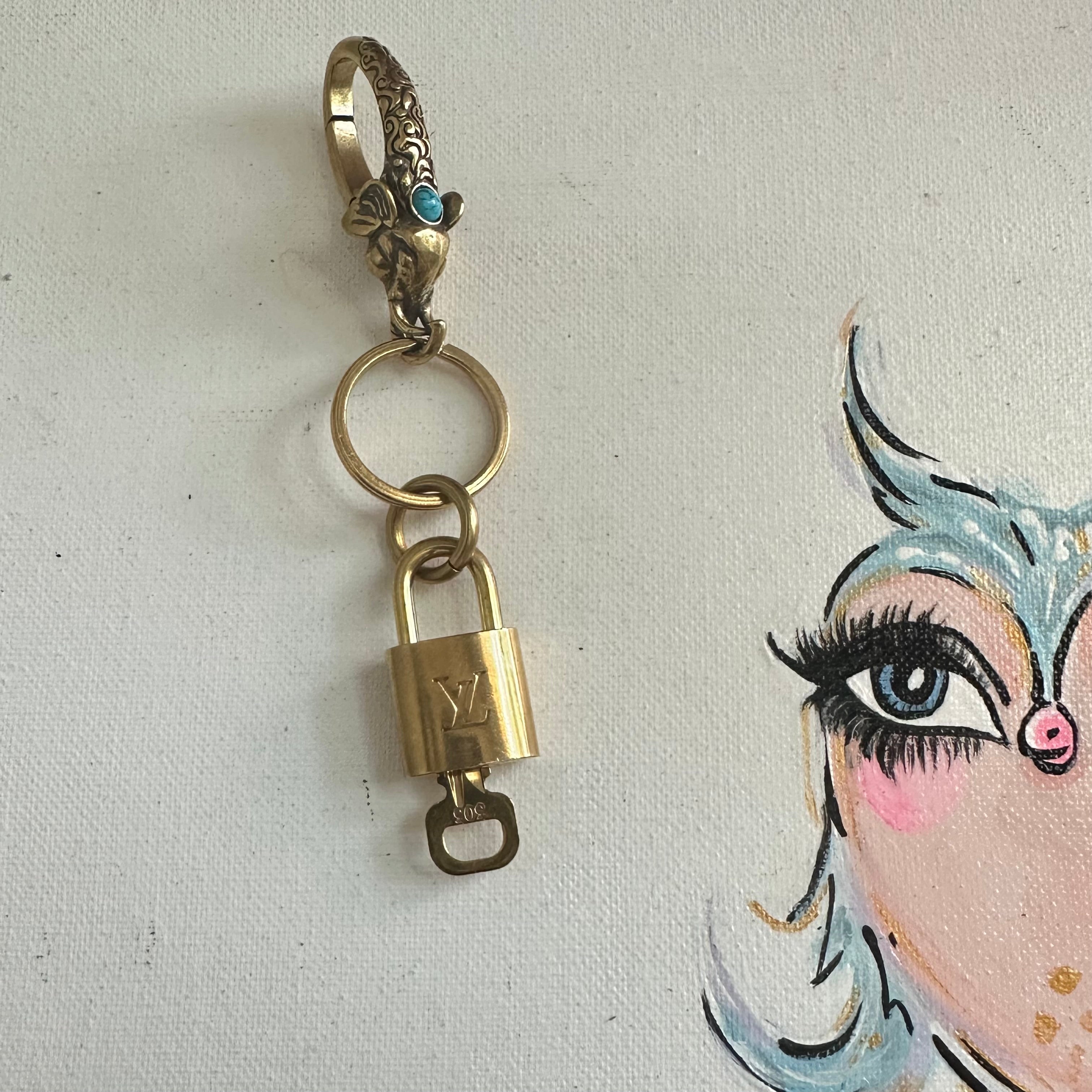 Elephanté Clasp with Authentic LV Padlock in Brass