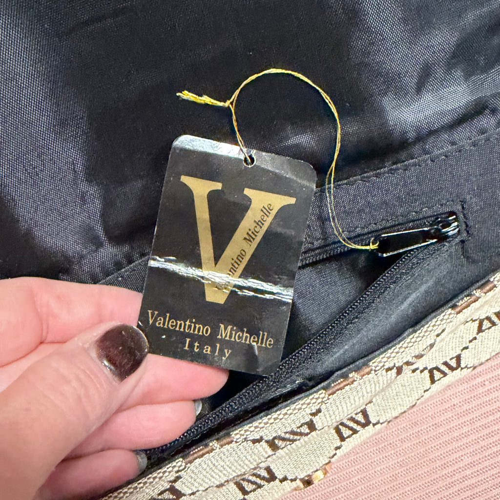 The Junco Shoulder Bag - Diana Valentino in Brown