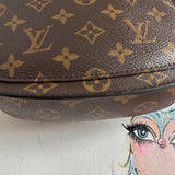 The Swift Crossbody - Vintage Monogram in Black