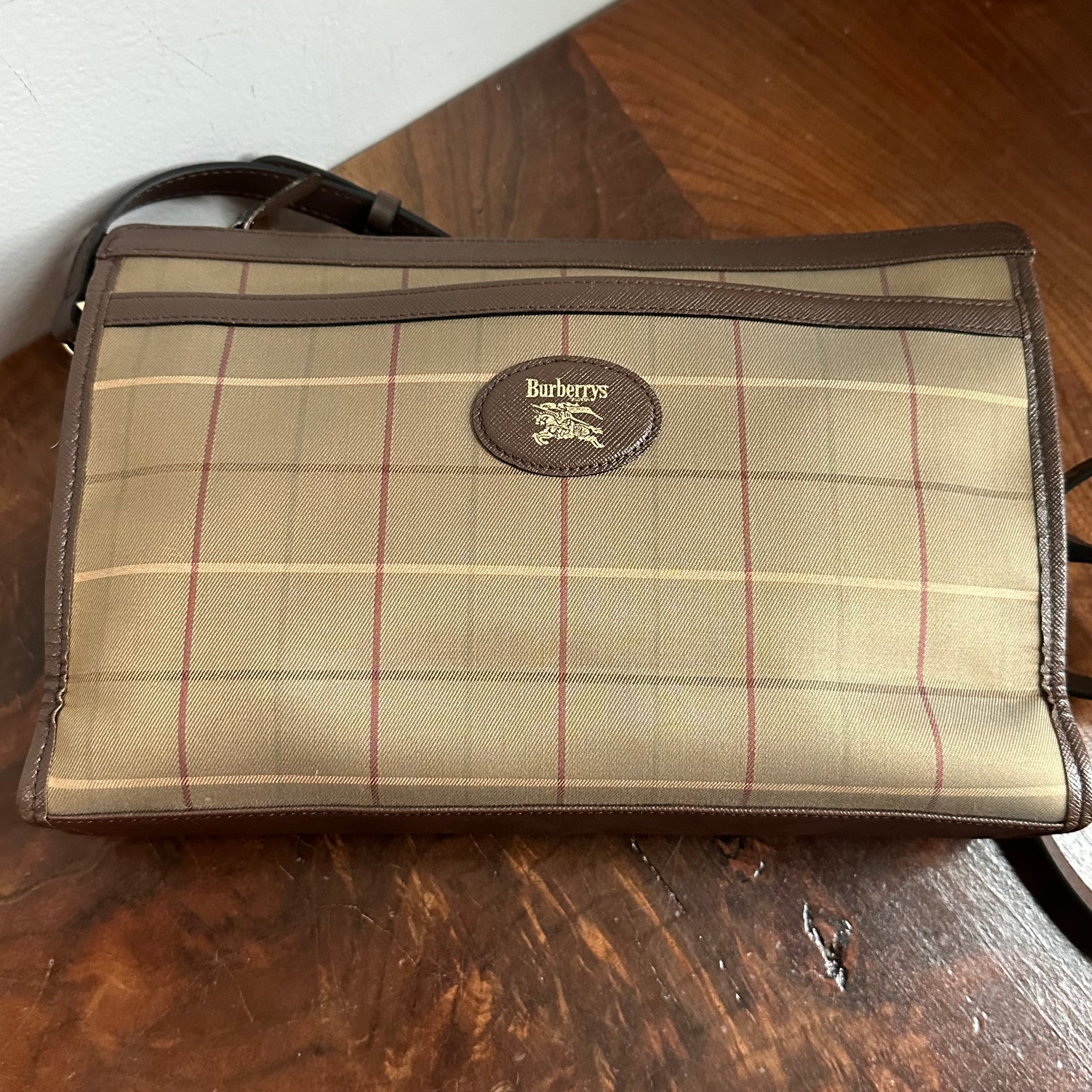 The Swan Crossbody - Vintage Burberry in Nova Check/Brown Leather
