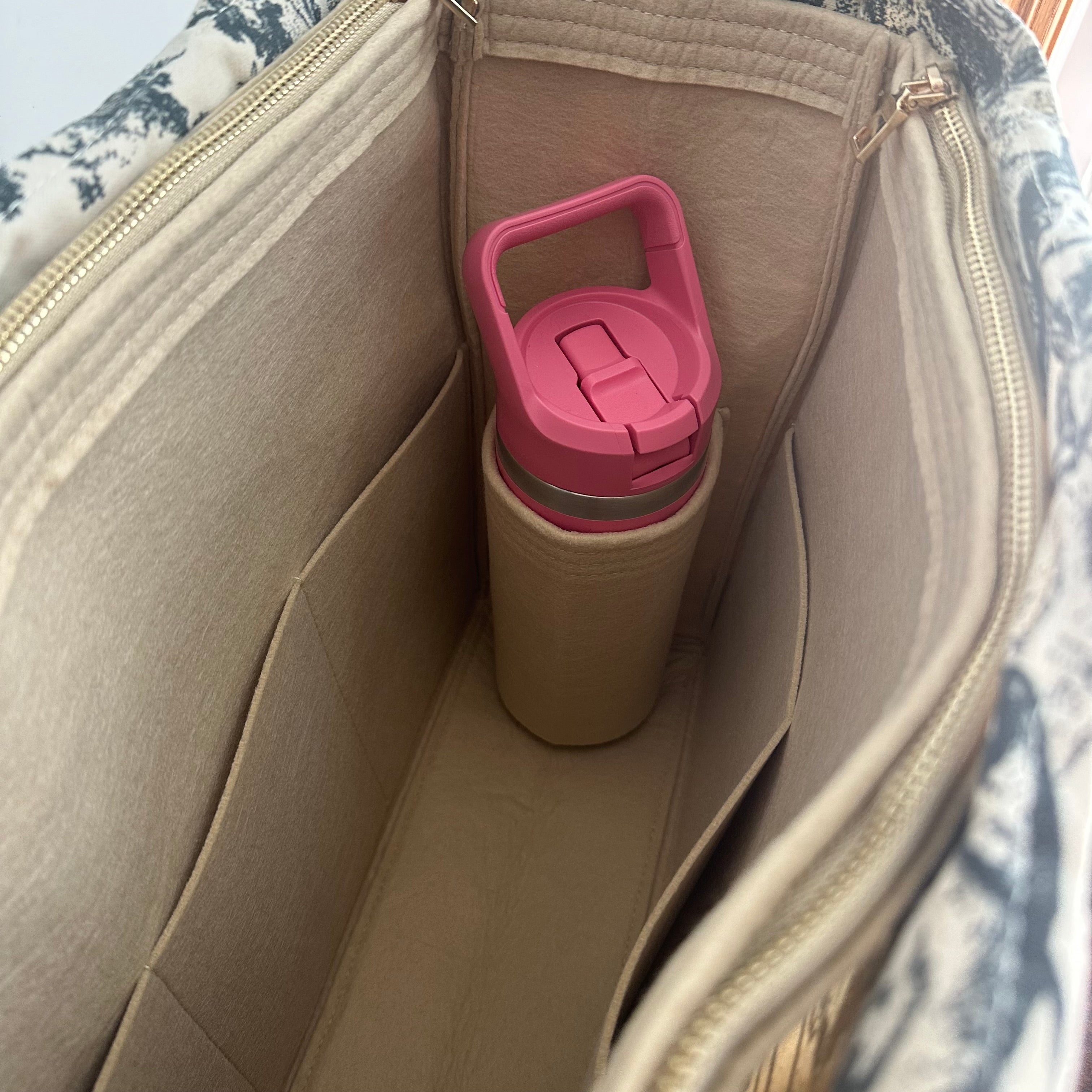 The Tote Bag - Canvas Dior in Cream/Deep Red