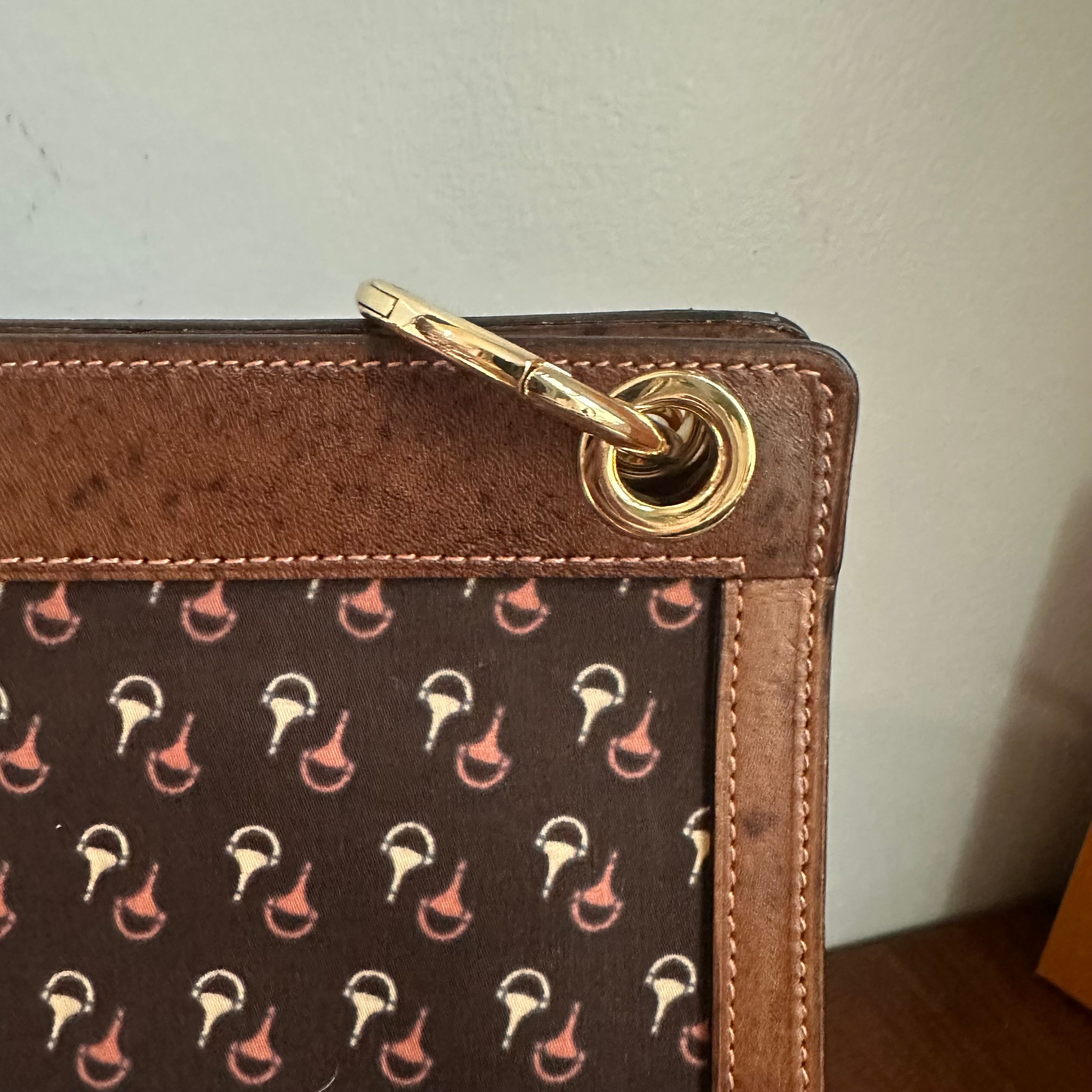 The Swan Crossbody  - Vintage Gucci Horsebit