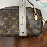 The Junco Crossbody - Vintage Monogram in Black