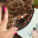 The Swan Messenger - Vintage Imprime Gucci in Brown