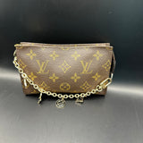 The Junco Wristlet - Vintage Monogram in Black