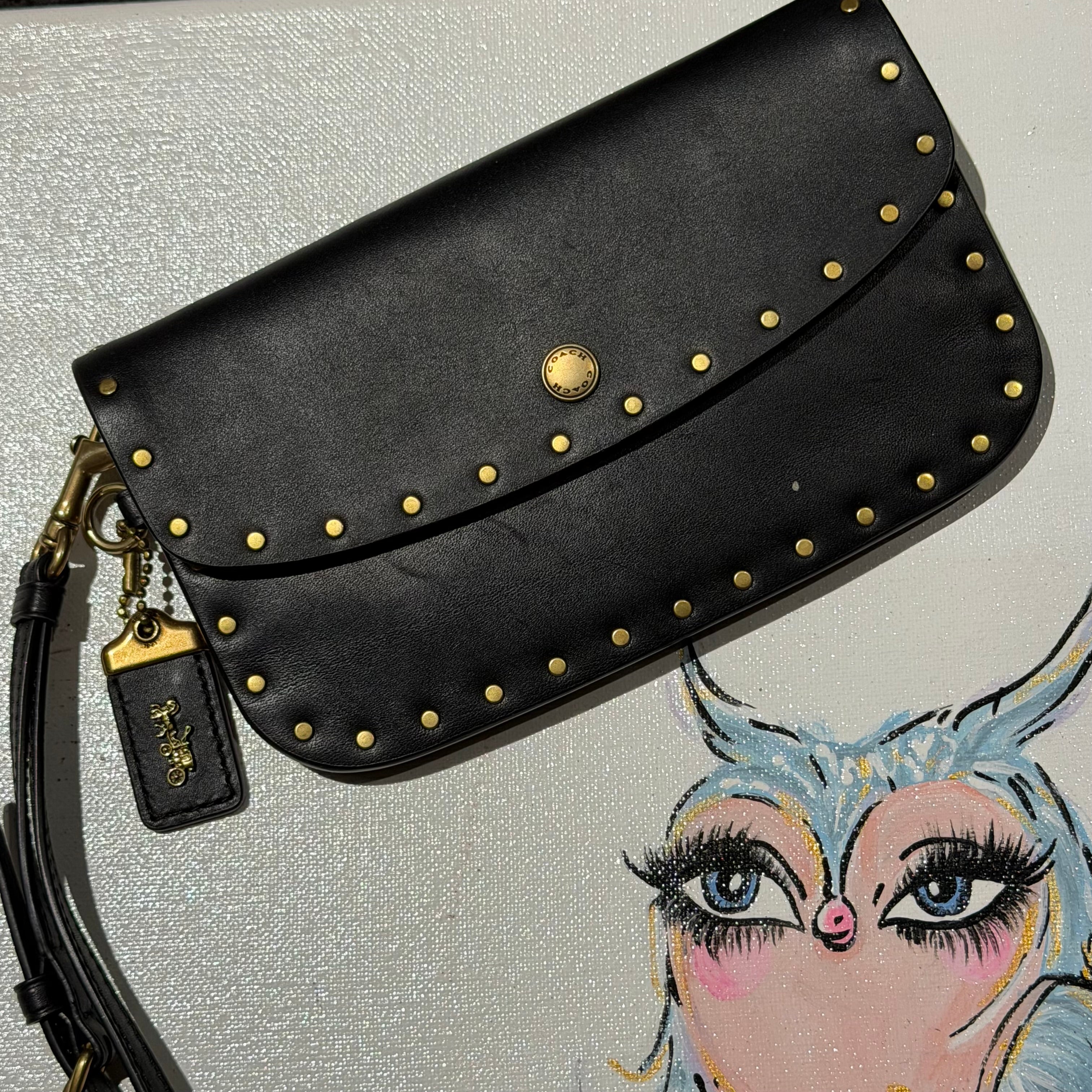 The Junco Wristlet - Black Leather Coach