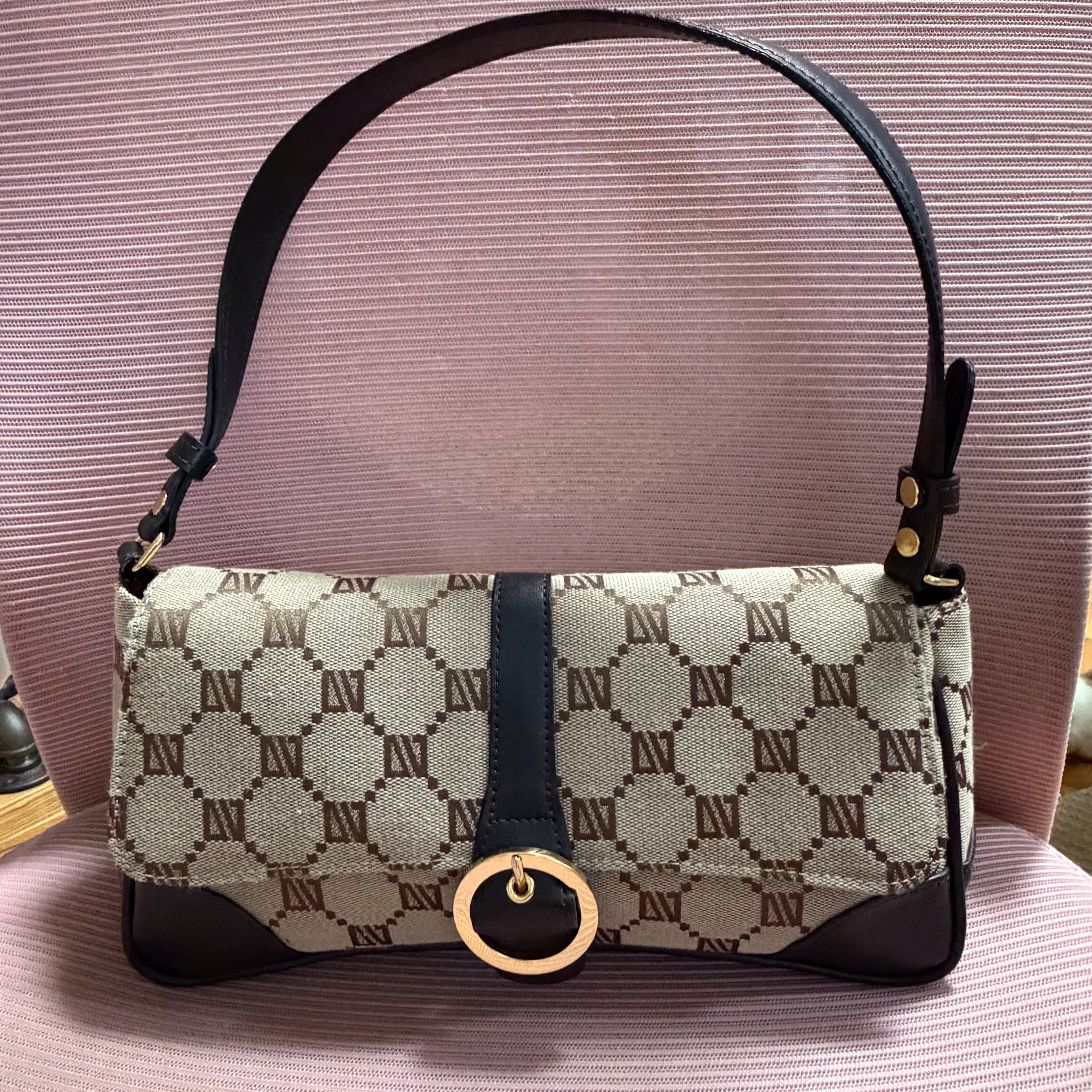 Diana Valentino Bag