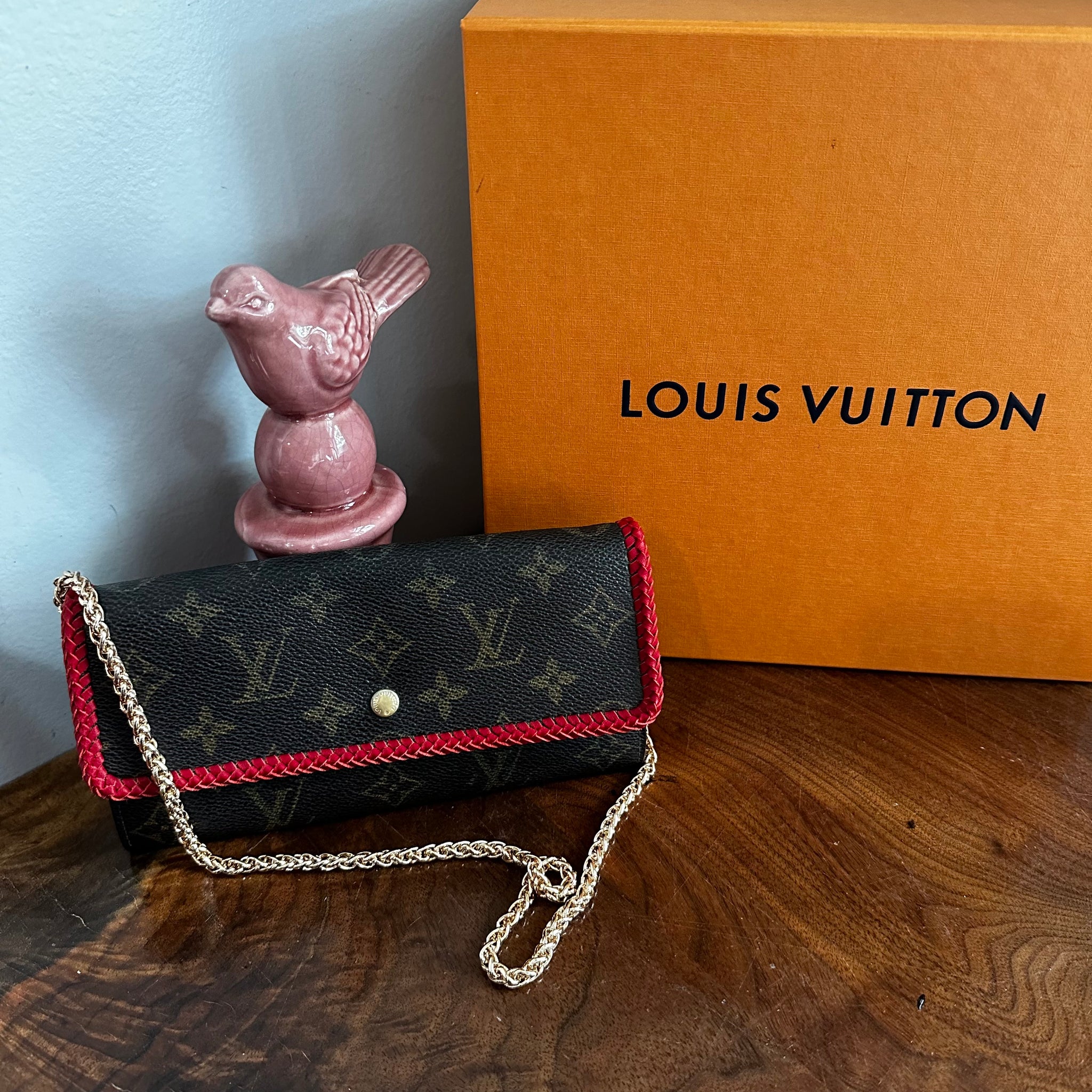 The Junco Wallet with Chain - Vintage Monogram in Red