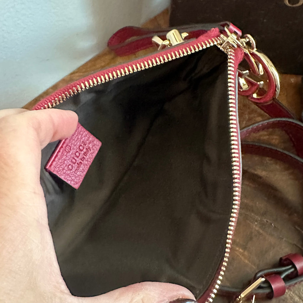 The Junco Crossbody - Gucci Guccisima Leather in Deep Red