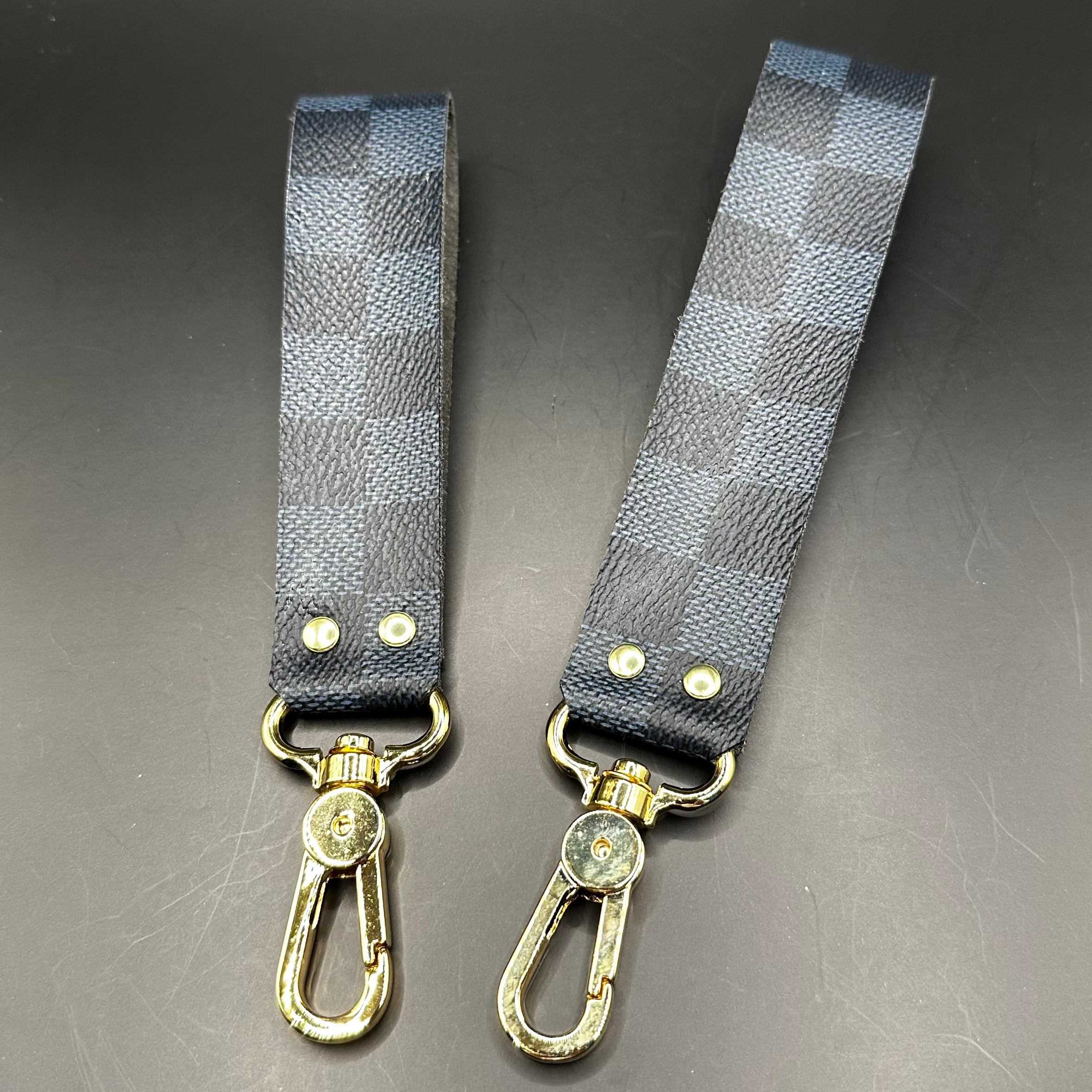 LV Damier Cobalt Wristlet Keychain