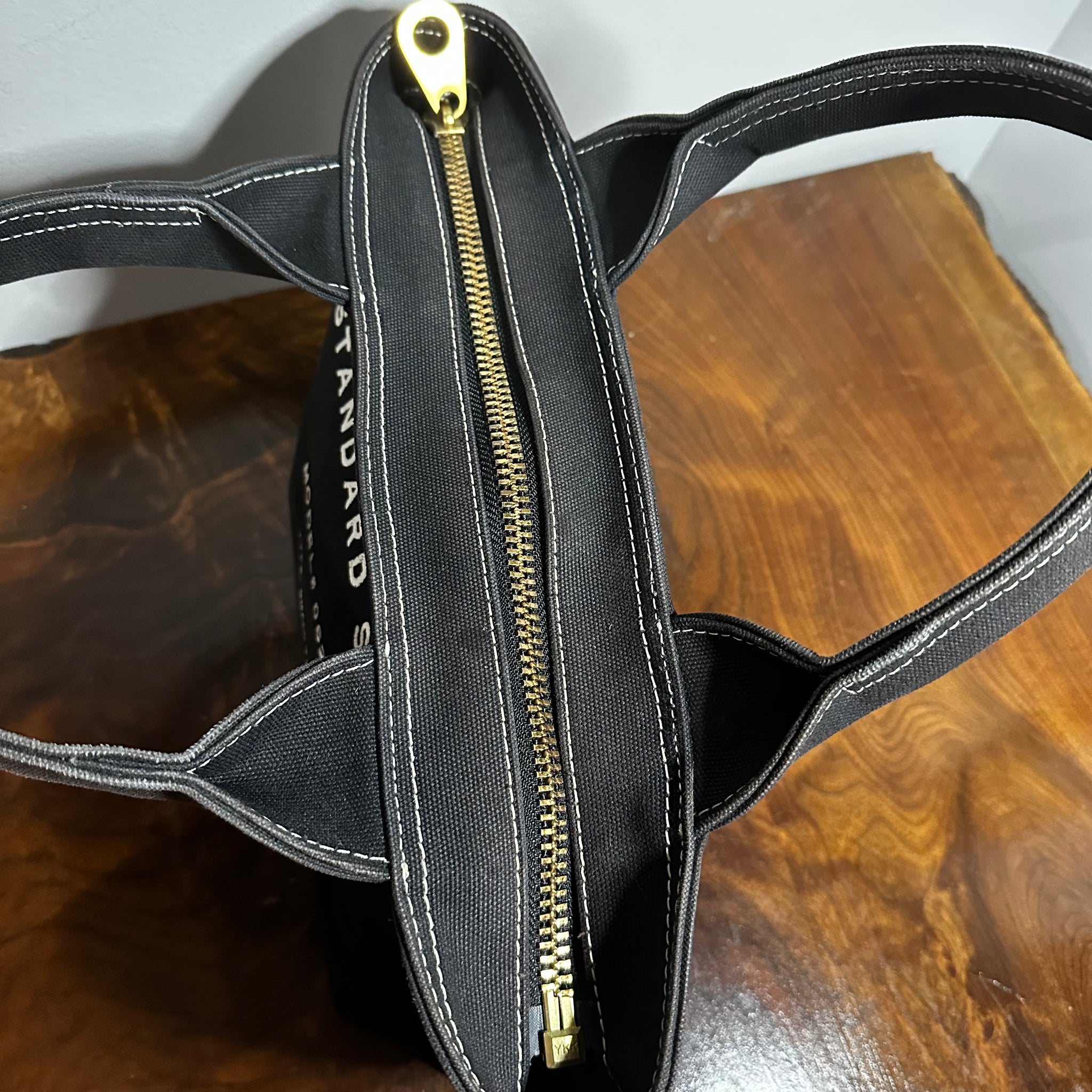 Marc by Marc Jacobs Standard Supply Small Tote in Black – Beauty
