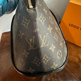 The Grouse - Vintage Monogram Handbag in Black