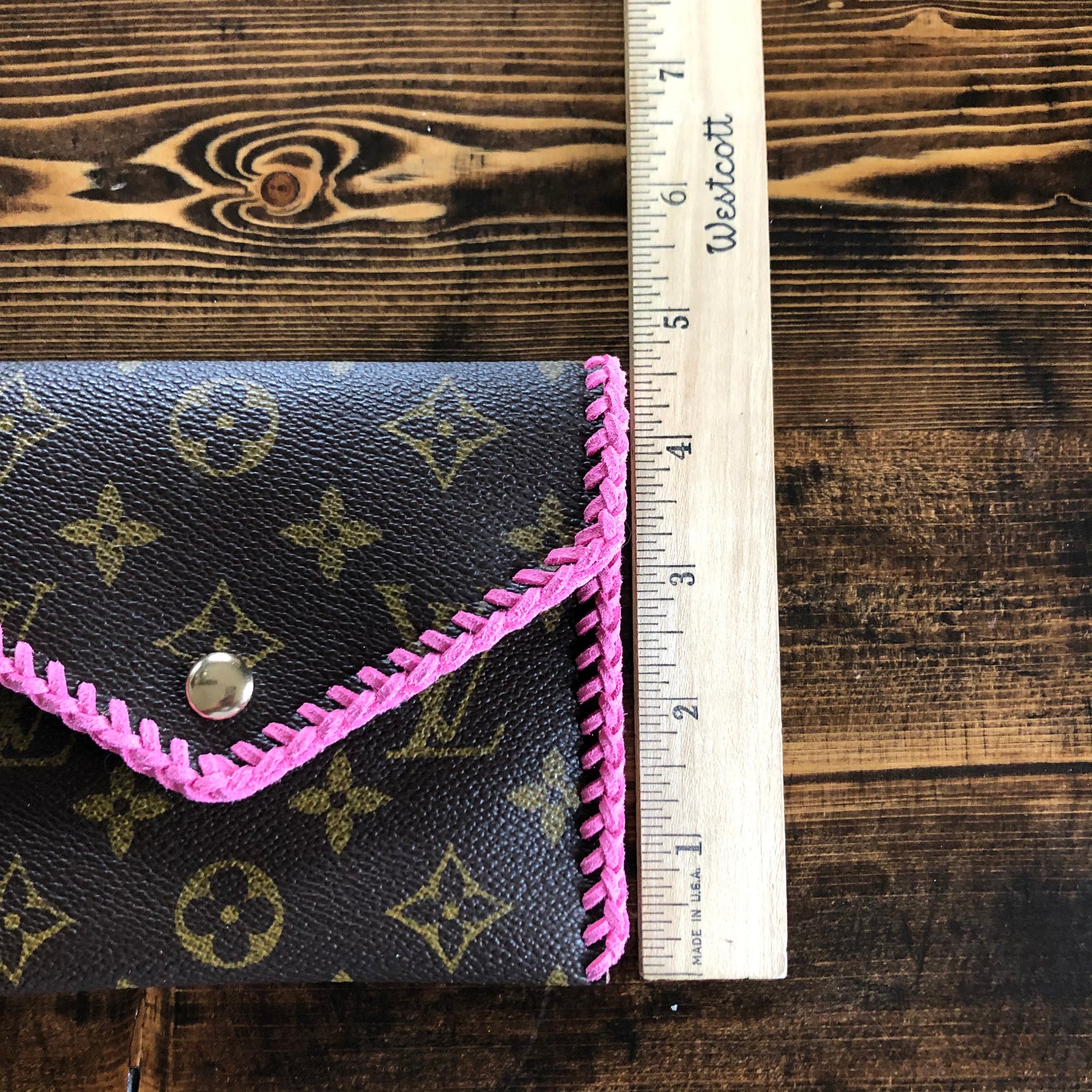 louis vuitton card holder wallet keychain