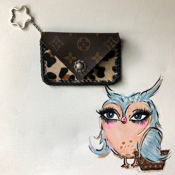 The Chickadee - Leopard Print Vintage Card Holder (Monogram Back/Flap)