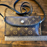 The Junco Crossbody Bag - Vintage Monogram in Black