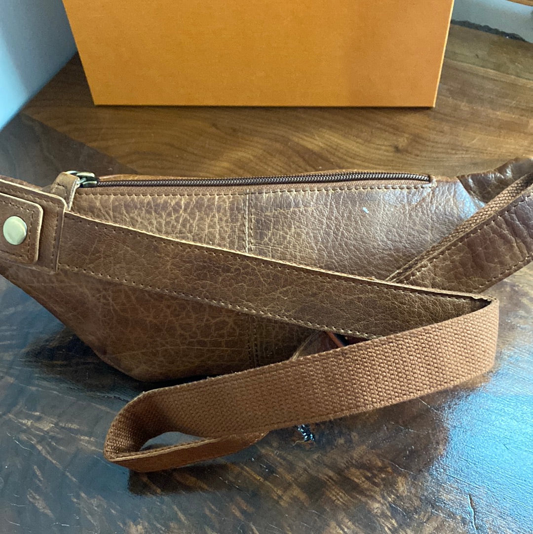 Dark Brown Leather Sling Bag/Fanny Pack/Bumbag - Monogram LV – Beauty Bird  Vintage