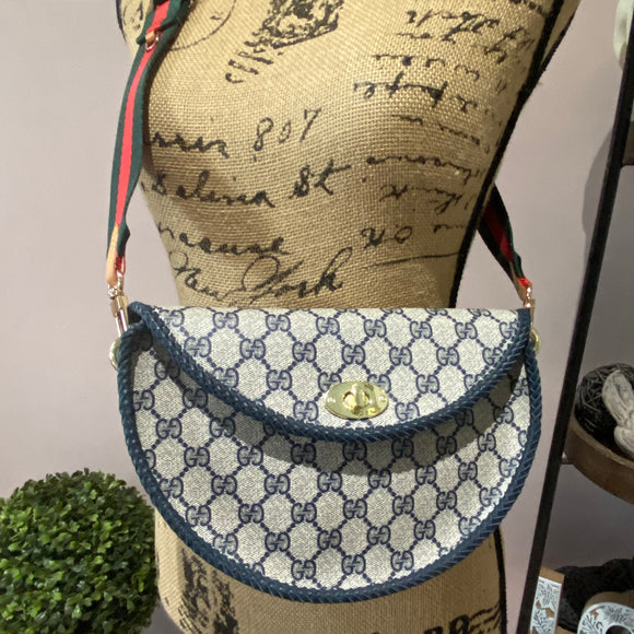 Vintage gucci 2025 canteen bag