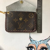 The Chickadee-Golden Cowhide Vintage Card Holder (Monogram Front)